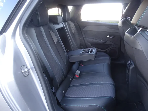 Peugeot 308 (2025) — foto 5 van 23