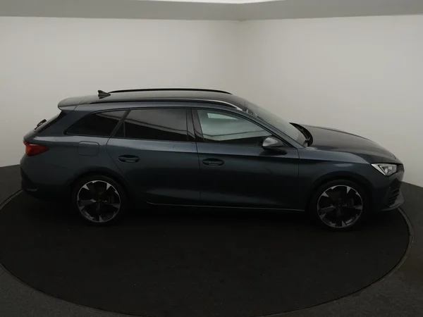 CUPRA Leon ST e-Hybrid (PHEV) (2024) — foto 28 van 29