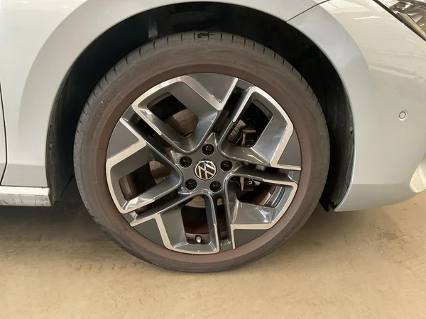 VOLKSWAGEN Passat SW (2025) — foto 17 van 24