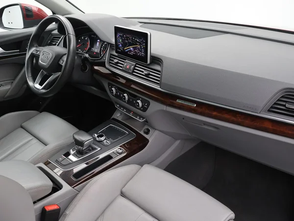 AUDI Q5 (2017) — foto 22 van 28