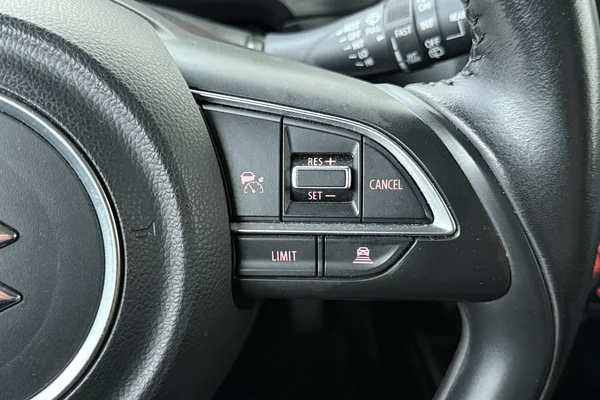 Suzuki Swift (2021) — foto 6 van 21