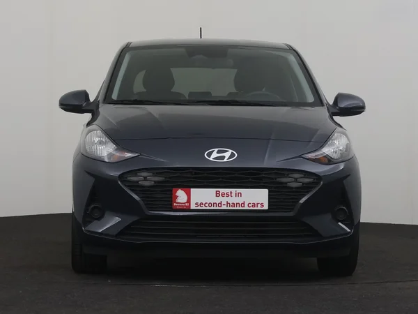HYUNDAI i10 (2025) — foto 23 van 25
