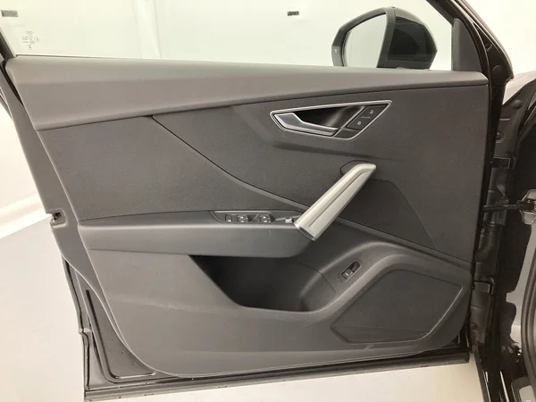 AUDI Q2 (2023) — foto 17 van 36