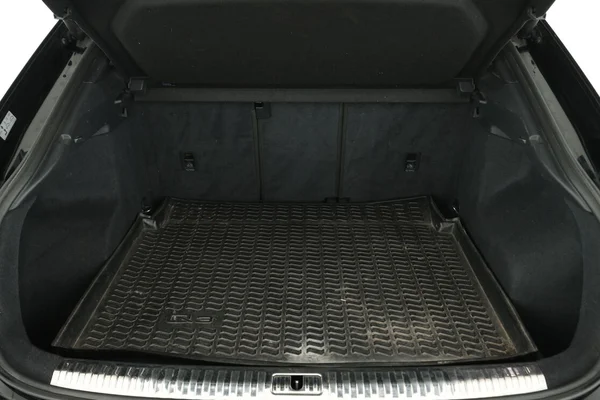 Audi Q3 (2021) — foto 8 van 16