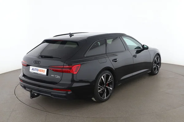 Audi A6 (2021) — foto 12 van 16