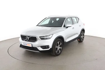 Volvo XC40 14e265a8-551c-4c3a-a18f-e726daa94d8f
