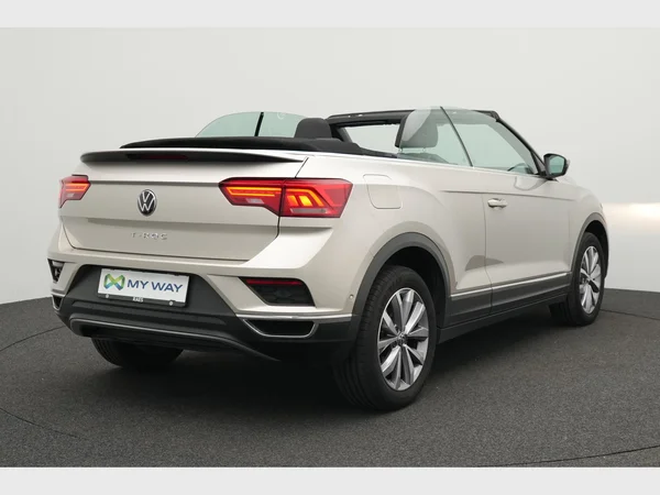 VOLKSWAGEN T-Roc Cabriolet (2021) — foto 12 van 26