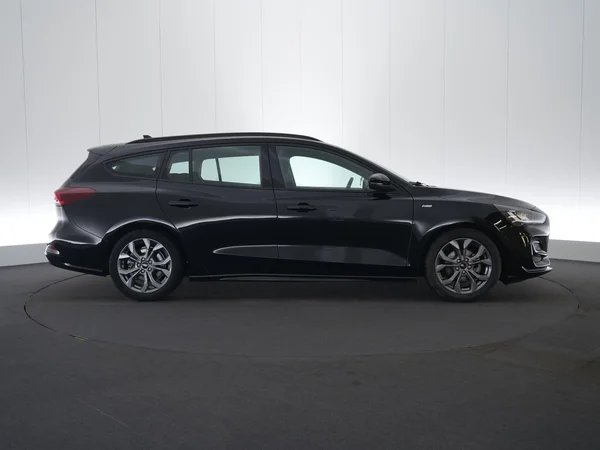 Ford Focus (2024) — foto 19 van 22