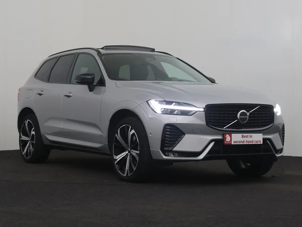 VOLVO XC60 (2022) — foto 27 van 32