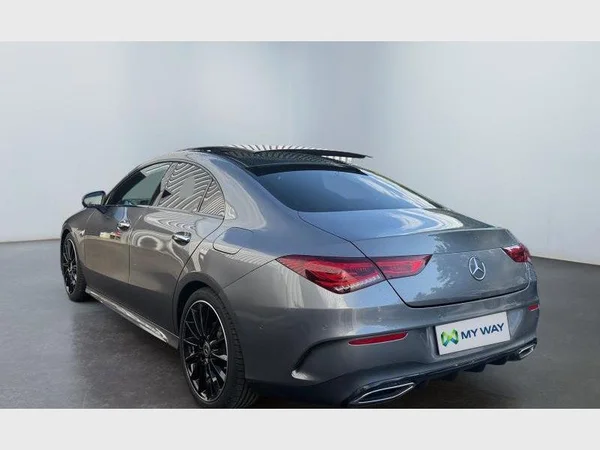 Mercedes-Benz CLA 180 (2022) — foto 22 van 28