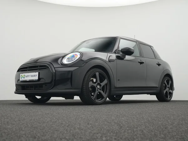 MINI Mini 5 Doors (F55 LCI II) (2022) — foto 18 van 24