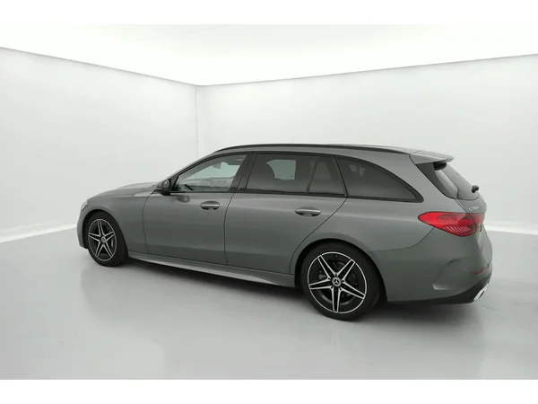 MERCEDES-BENZ C Break (2022) — foto 13 van 36