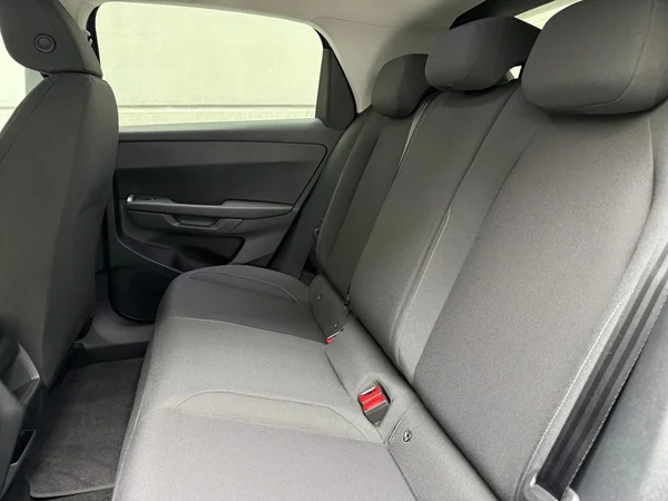 VOLKSWAGEN ID.Polo (2026) — foto 13 van 19