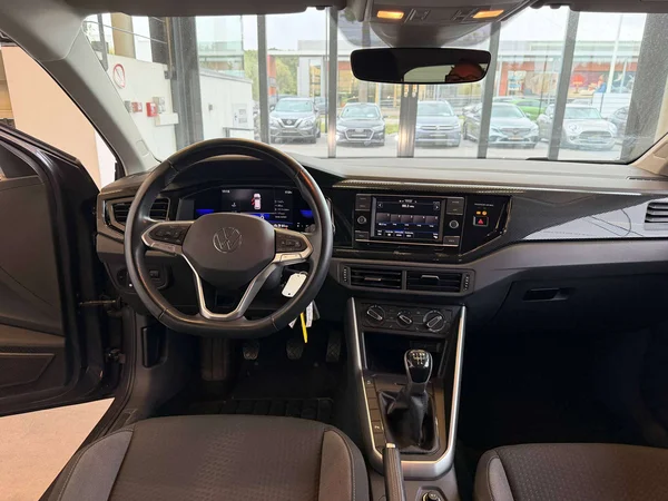 Volkswagen Polo (2022) — foto 3 van 17