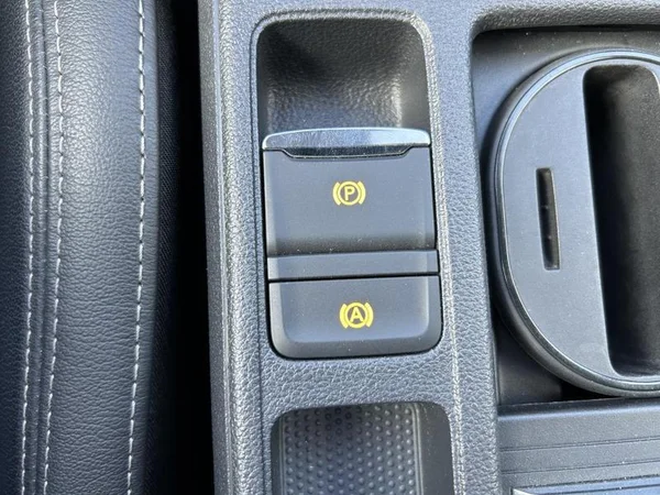 SKODA Octavia Combi Dsl (2021) — foto 35 van 41