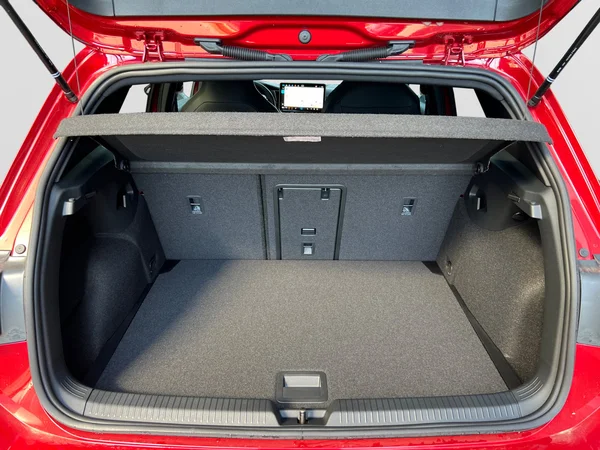 VOLKSWAGEN Golf VIII (2026) — foto 7 van 16