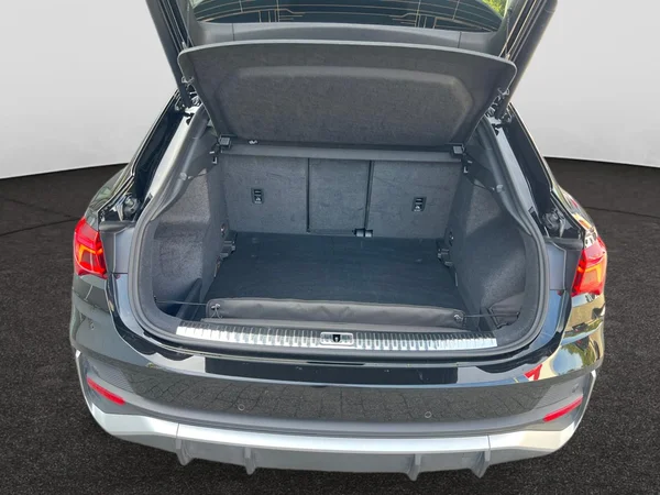 AUDI Q3 Sportback (2025) — foto 14 van 24