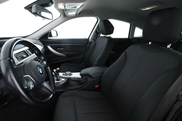 BMW 3-serie (2016) — foto 16 van 16