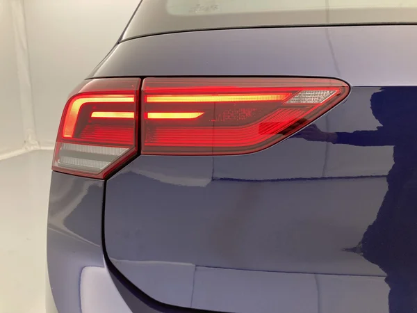 VOLKSWAGEN Golf VIII (2022) — foto 11 van 36