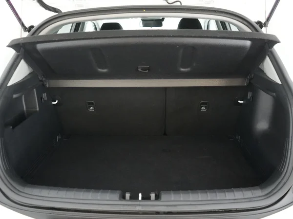 Kia Stonic (2024) — foto 8 van 22