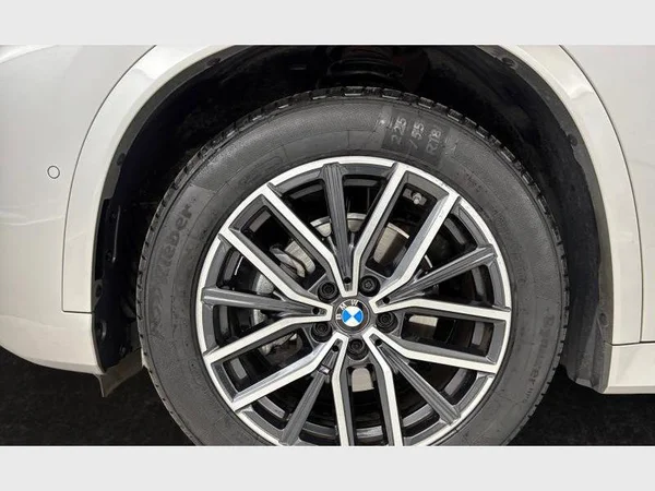 BMW X1 (2025) — foto 14 van 15