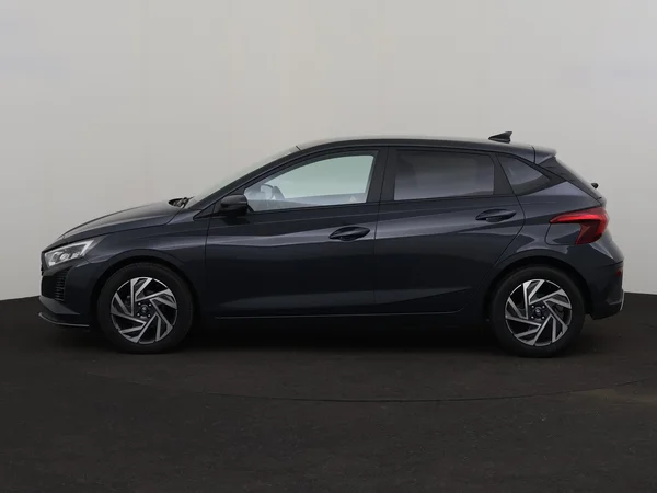 HYUNDAI i20 (2025) — foto 12 van 27