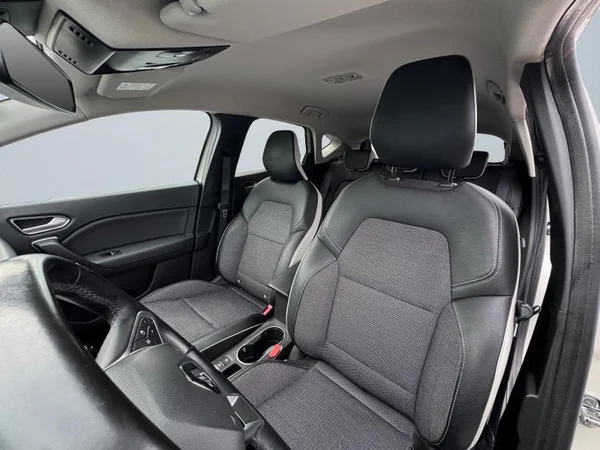 RENAULT Captur (2020) — foto 5 van 26