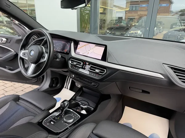 Bmw 218 (2020) — foto 28 van 28