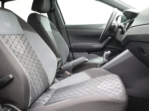 Volkswagen Taigo (2025) — foto 24 van 28