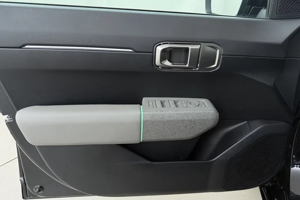Kia EV4 (2026) — foto 9 van 19