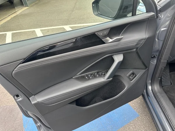 VOLKSWAGEN Tiguan (2026) — foto 7 van 24