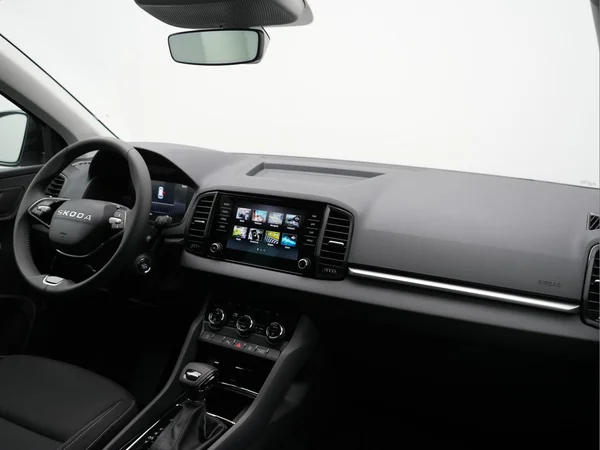 SKODA Karoq (2026) — foto 8 van 26