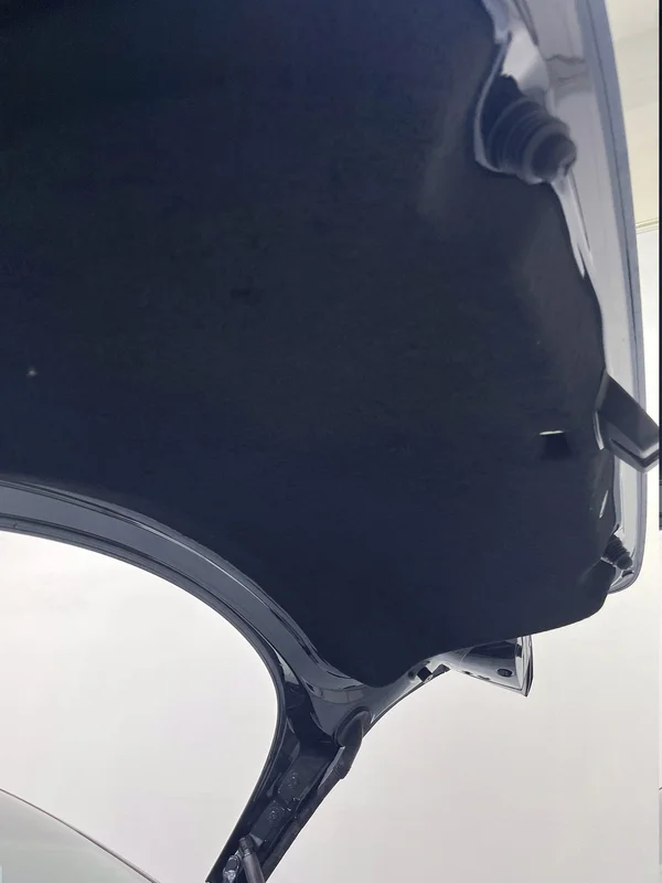 Tesla Model 3 (2024) — foto 35 van 40