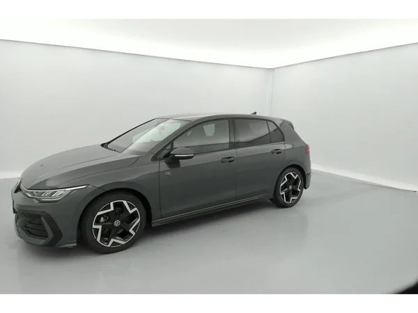 VOLKSWAGEN Golf VIII (2025) — foto 24 van 36