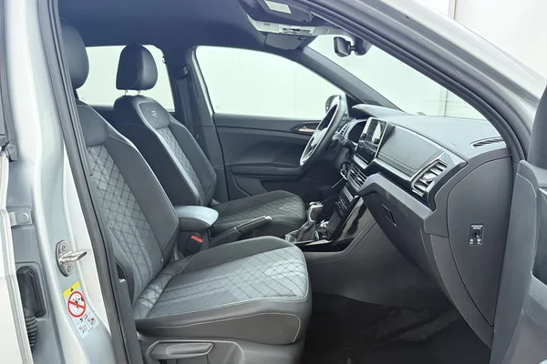 Volkswagen T-Cross (2025) — foto 15 van 17