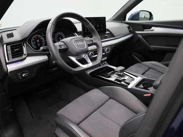Audi Q5 (2023) — foto 14 van 53