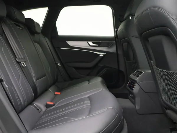 Audi A6 (2024) — foto 4 van 30