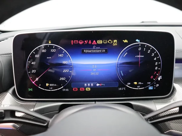 Mercedes-Benz C-Klasse (2025) — foto 10 van 36