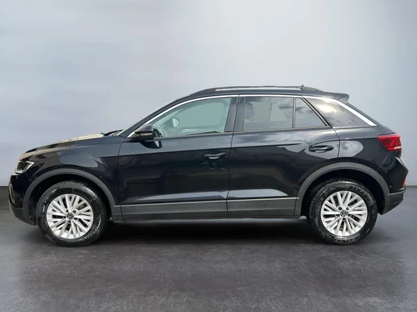 VOLKSWAGEN T-Roc (2022) — foto 19 van 24