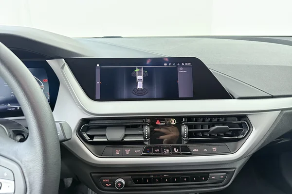 BMW 116i (2025) — foto 5 van 16