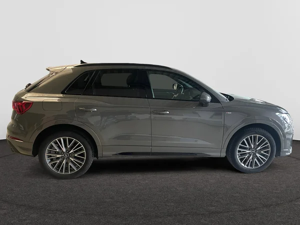 AUDI Q3 (2024) — foto 17 van 21