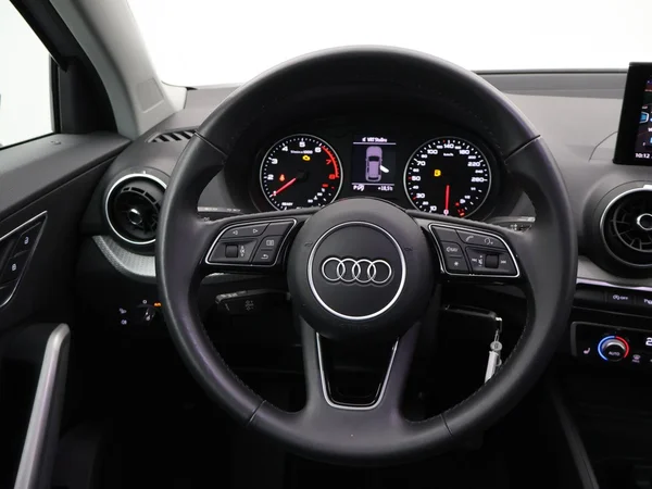 AUDI Q2 (2019) — foto 9 van 29