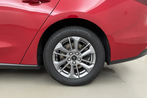 Ford Focus Clipper (2022) — foto 16 van 19