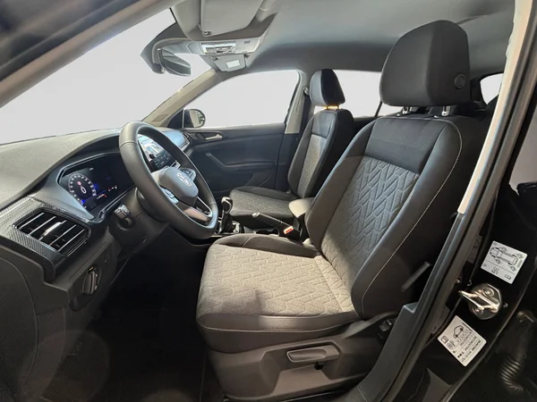VOLKSWAGEN T-Cross (2025) — foto 10 van 24