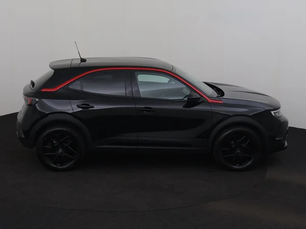 OPEL Mokka (2022) — foto 25 van 29