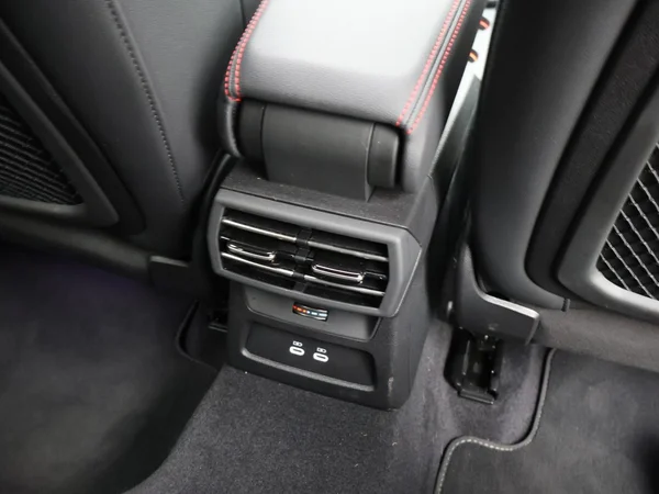 AUDI S3 Sportback (2026) — foto 19 van 31