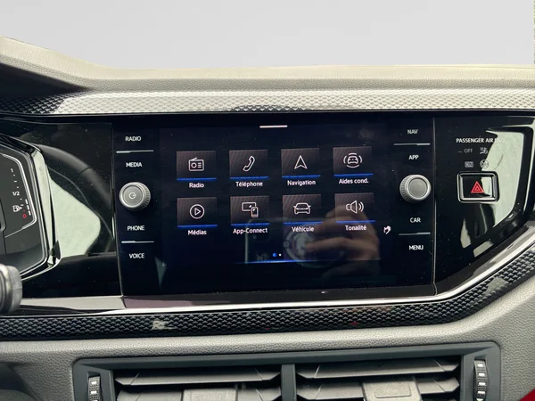 VOLKSWAGEN Taigo (2022) — foto 4 van 14