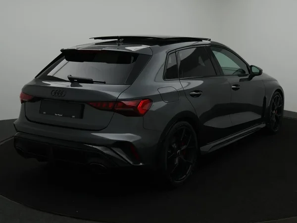 Audi RS3 (2025) — foto 16 van 31