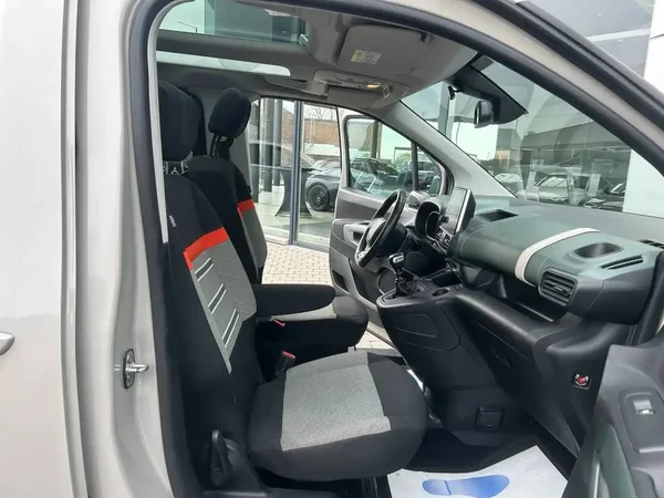 Citroen Berlingo (2019) — foto 10 van 27