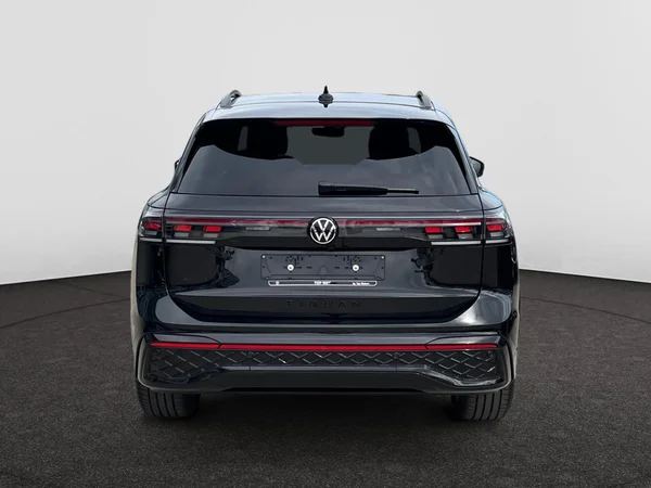 VOLKSWAGEN Tiguan (2025) — foto 15 van 22